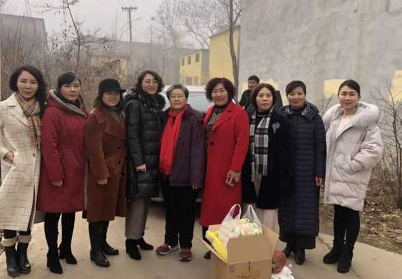 薛城区女企业家