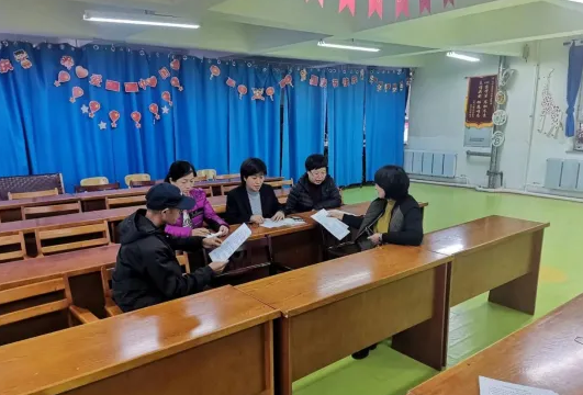 创新教研拓思路  特色备课展风采——友好区第三小学积极开展集体备课、教研活动