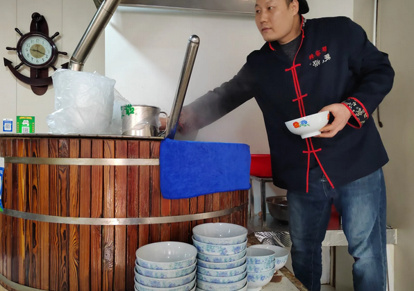枣庄当地的糁汤