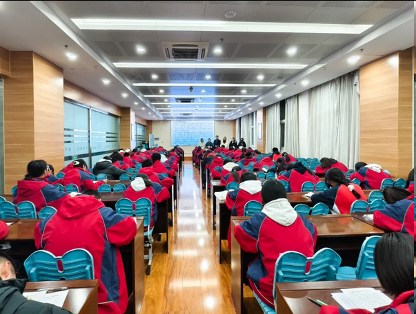 薛城舜耕实验学校高一年级举办硬笔书法比赛活动 薛城舜耕实验学校高一年级举办硬笔书法比赛活动