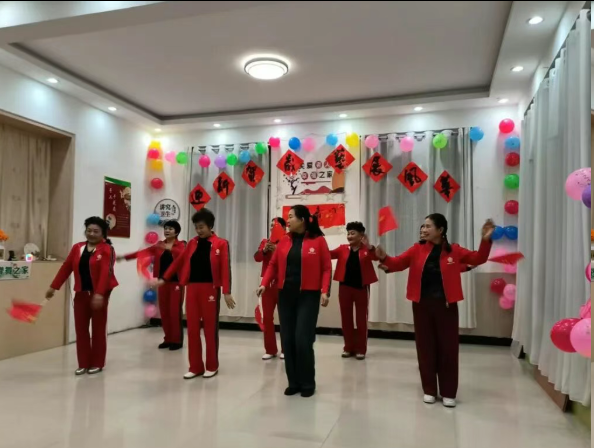 文化社区 | 枣庄薛城：举办“银铃欢聚 相伴暖时光”老年文艺晚会活动