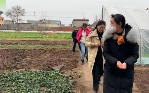 科技助农兴农直通车走进东仓村