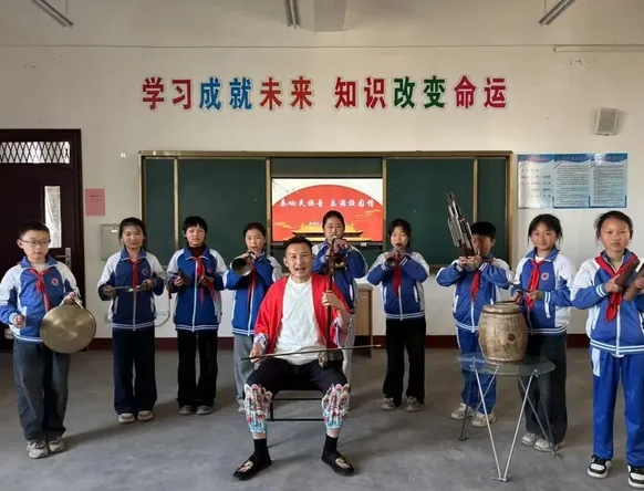 奏响民族音，乐满校园情——薛城区沙沟镇小营小学“民俗乐器进校园”活动
