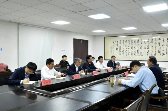 枣庄市能源局来南沙河镇调研十强产业新能源产业发展情况 